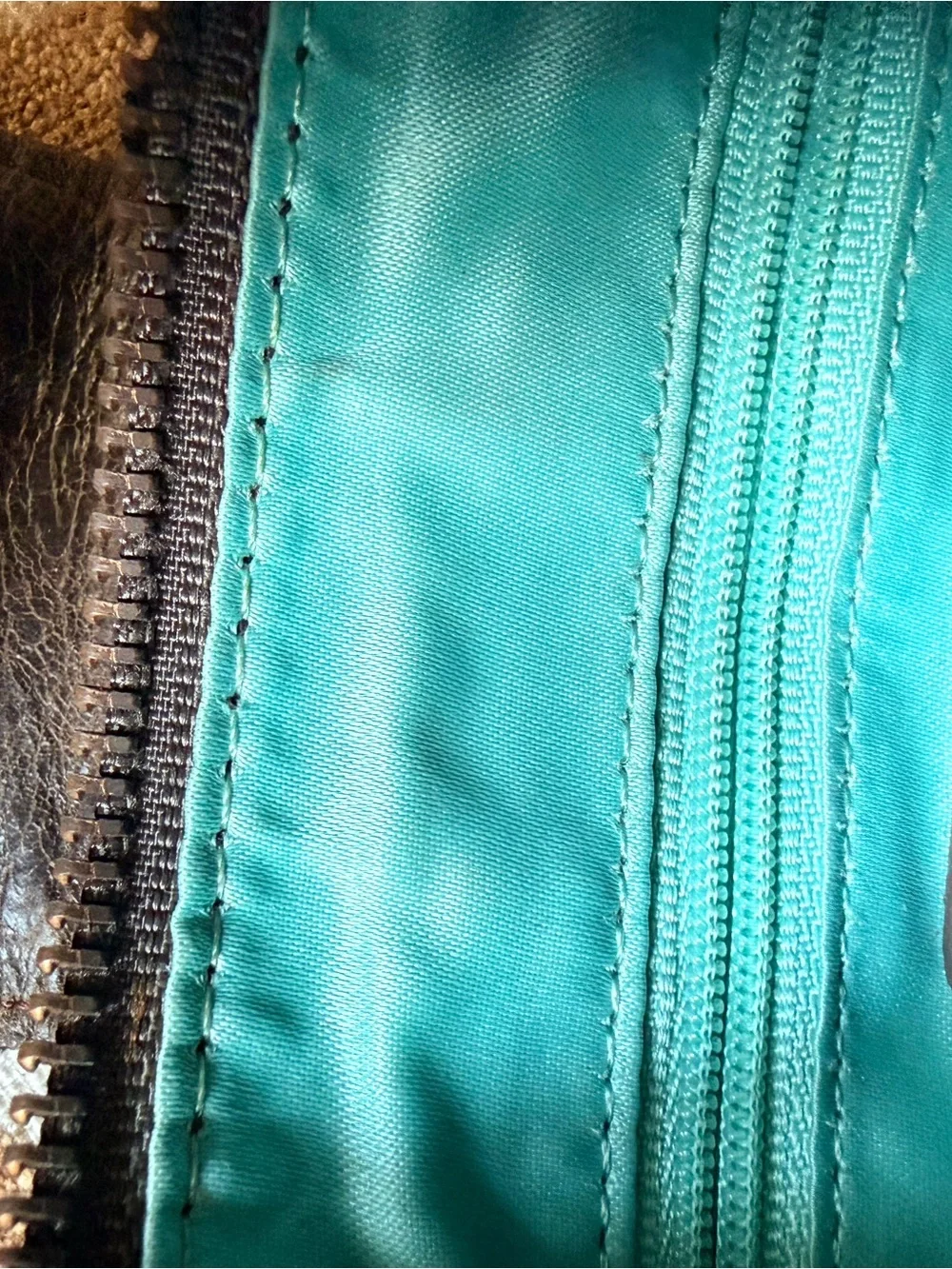 Guess vintage designer